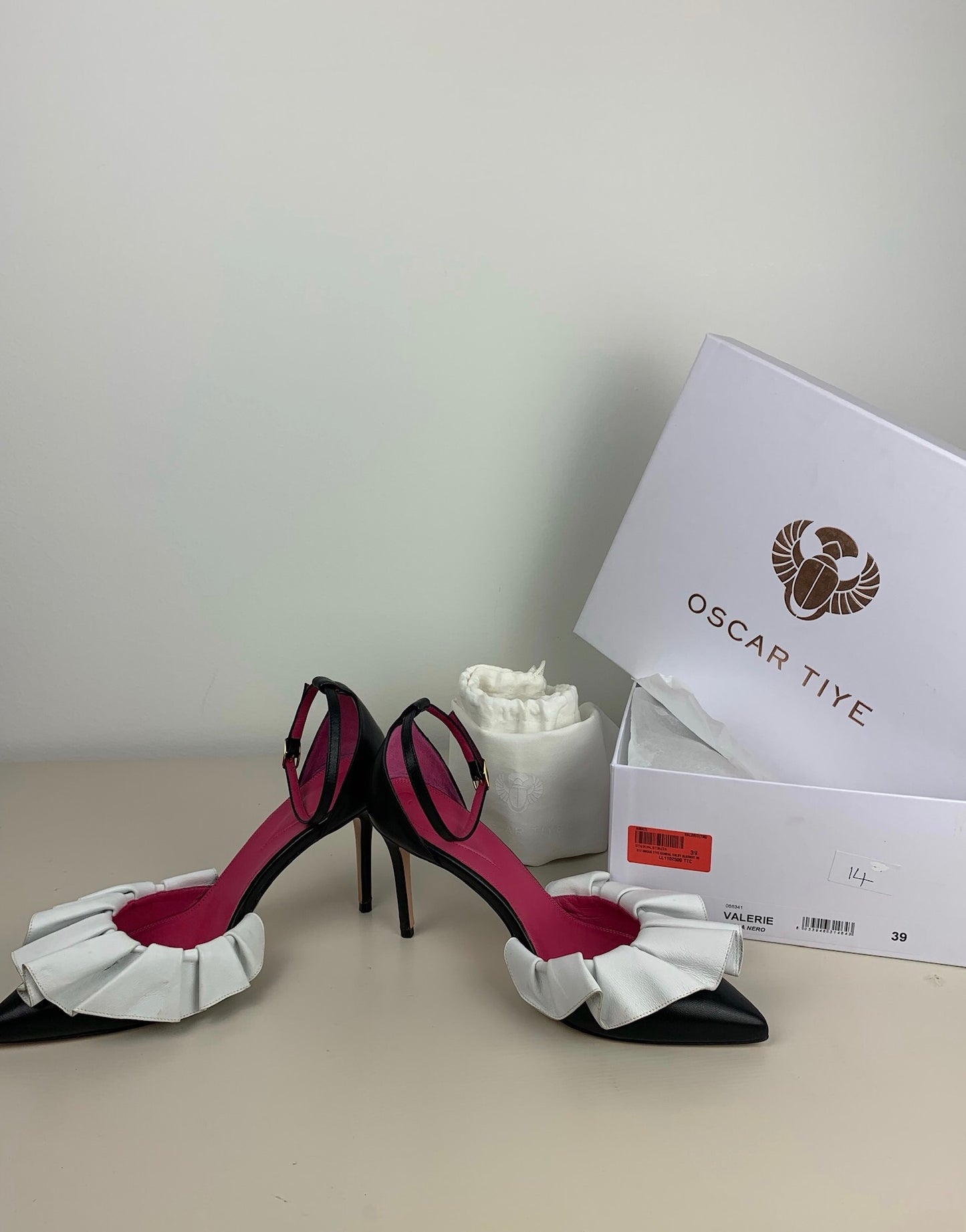 Oscar Tiye Valerie Black and White Ruffle Pumps