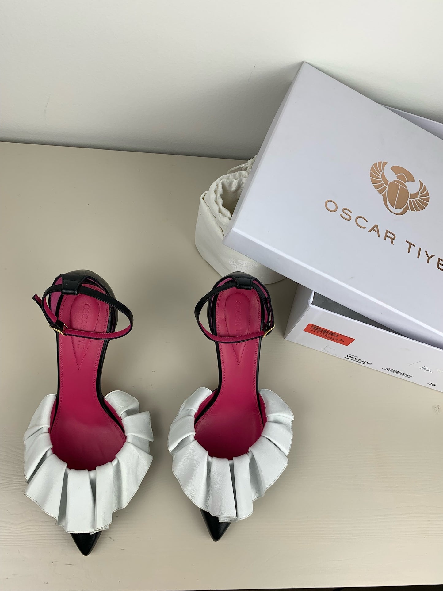 Oscar Tiye Valerie Black and White Ruffle Pumps