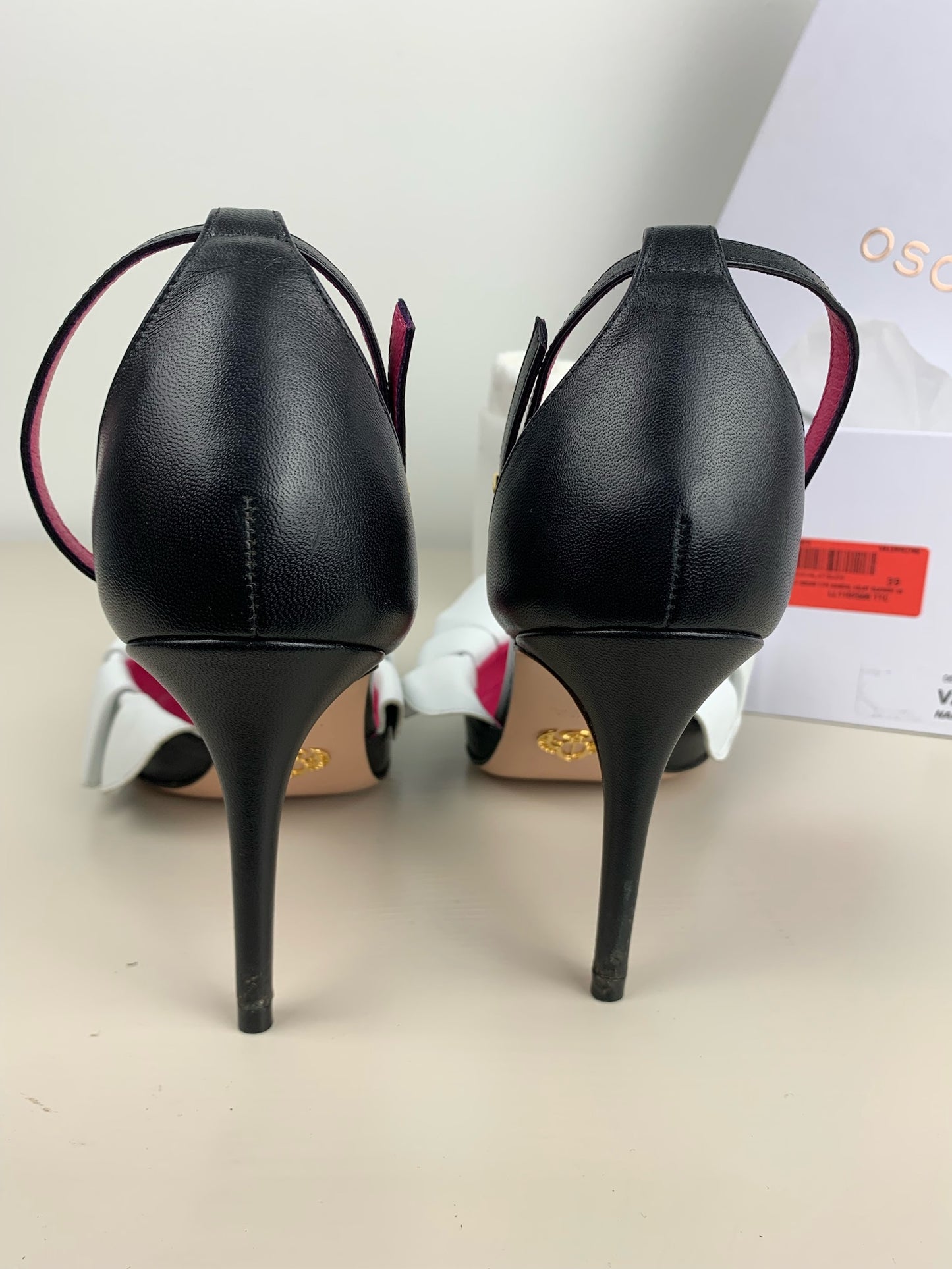 Oscar Tiye Valerie Black and White Ruffle Pumps