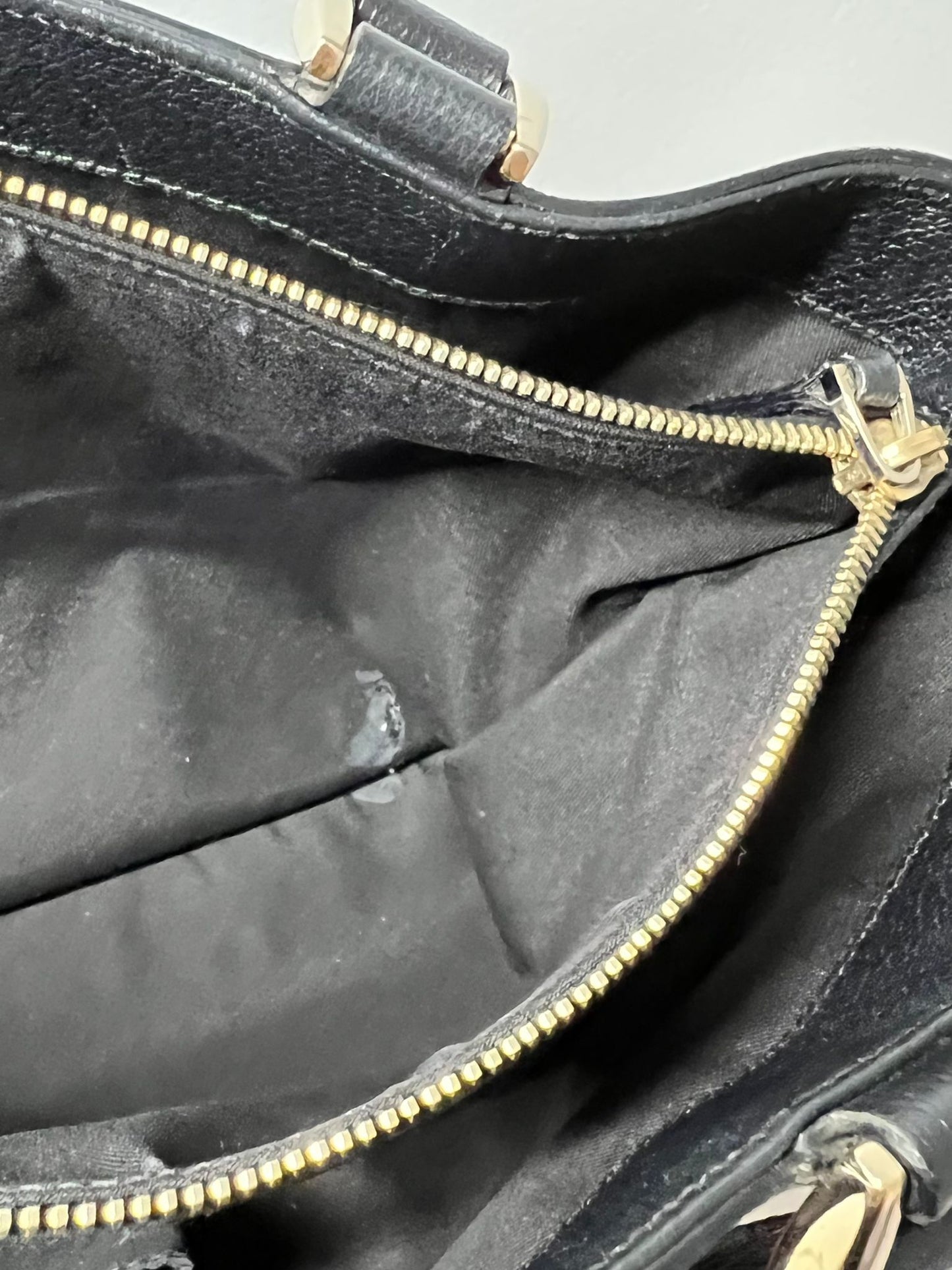 Gucci Abbey Canvas Tote Handbag