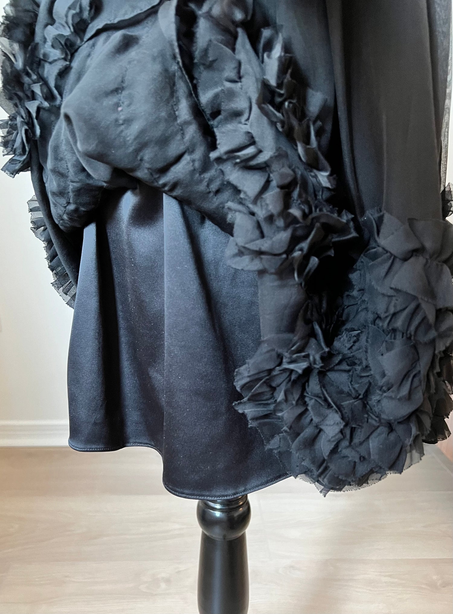 second hand silk dress Used Clothing Hot Sale Fancy Style Second Hand Ladies Silk Dress - Silk Dress and Used Clothes price
