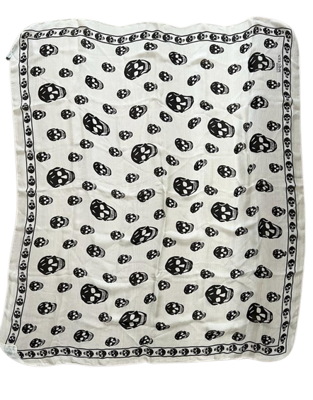 Second hand Alexander Mcqueen Skull Scarf