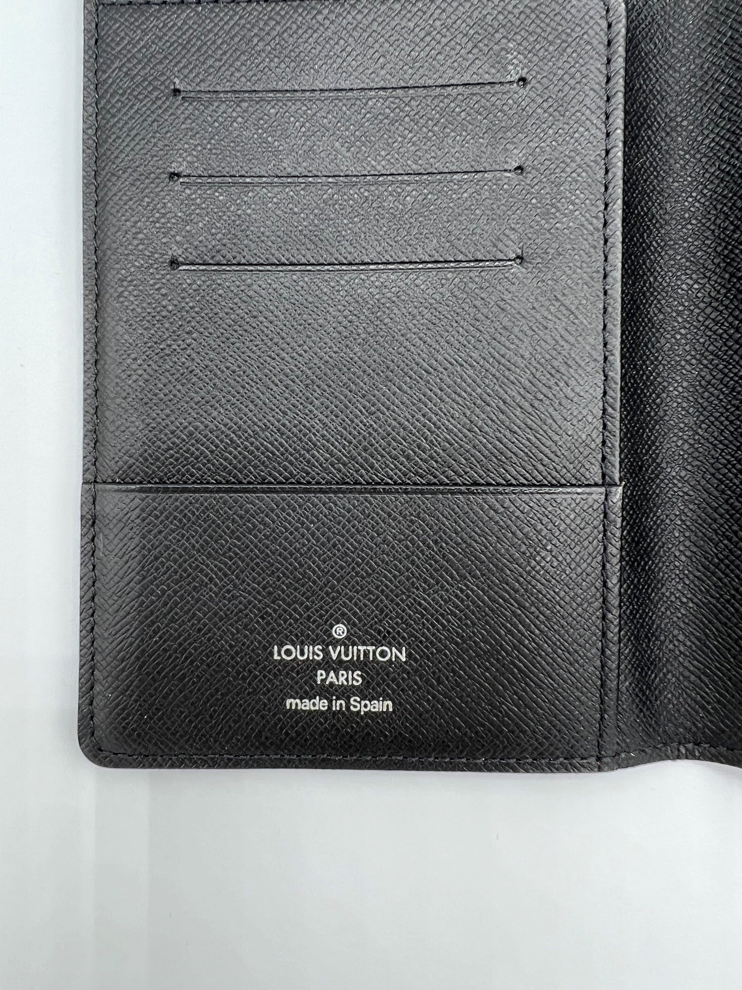 Louis Vuitton Damier Graphite Canvas Passport Cover
